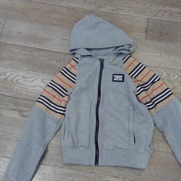 Burberry Kids matching outfit - Picture 2 of 3